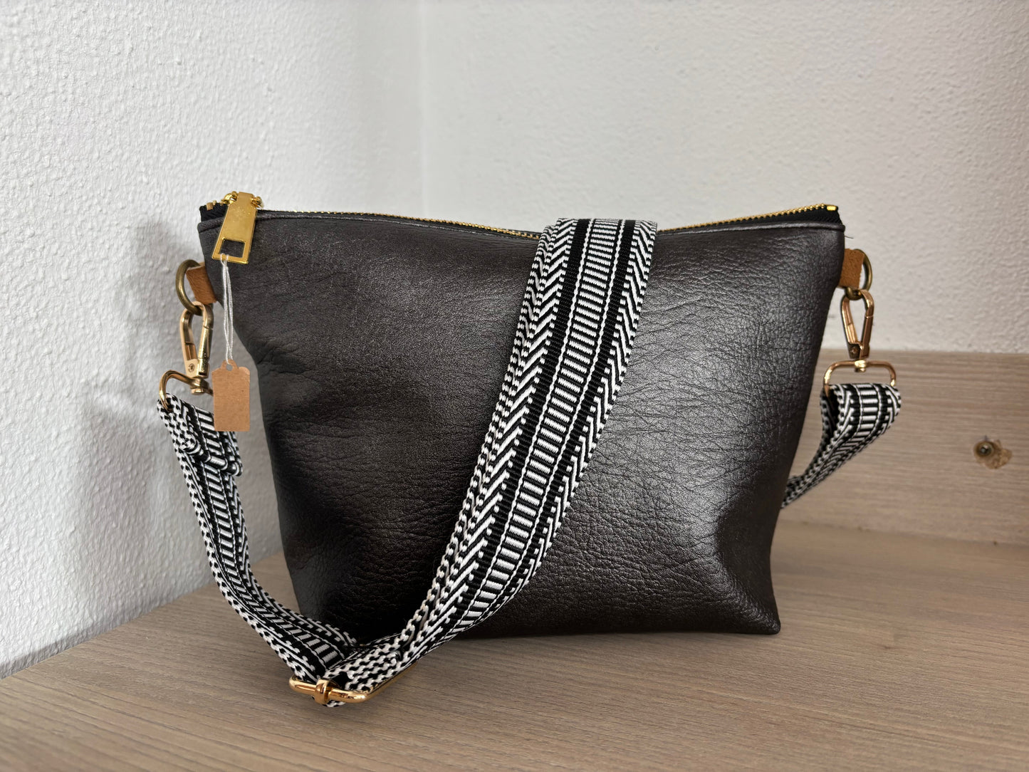 Sac bandoulière simili cuir artisanal