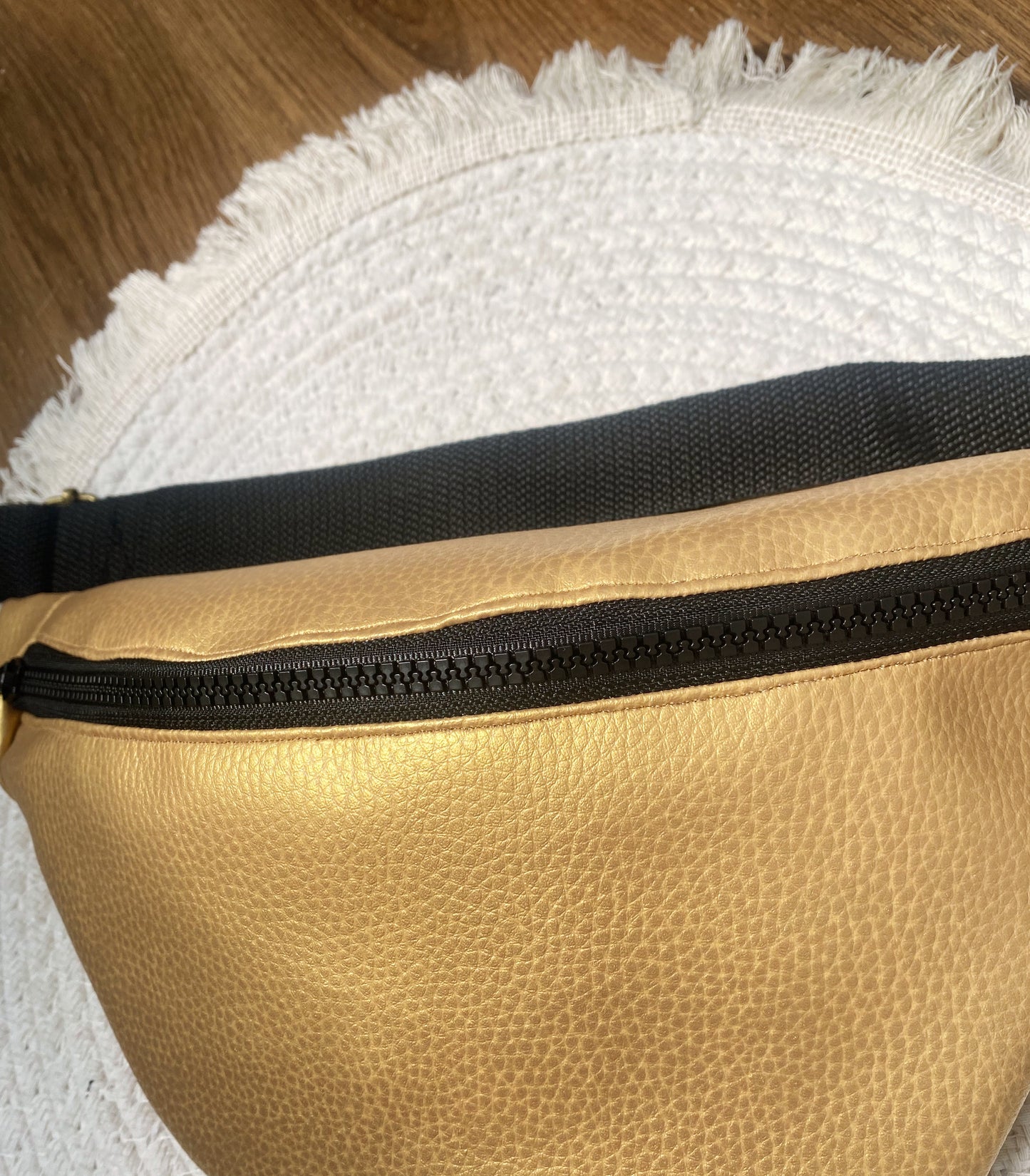 Sac banane simili cuir Gold