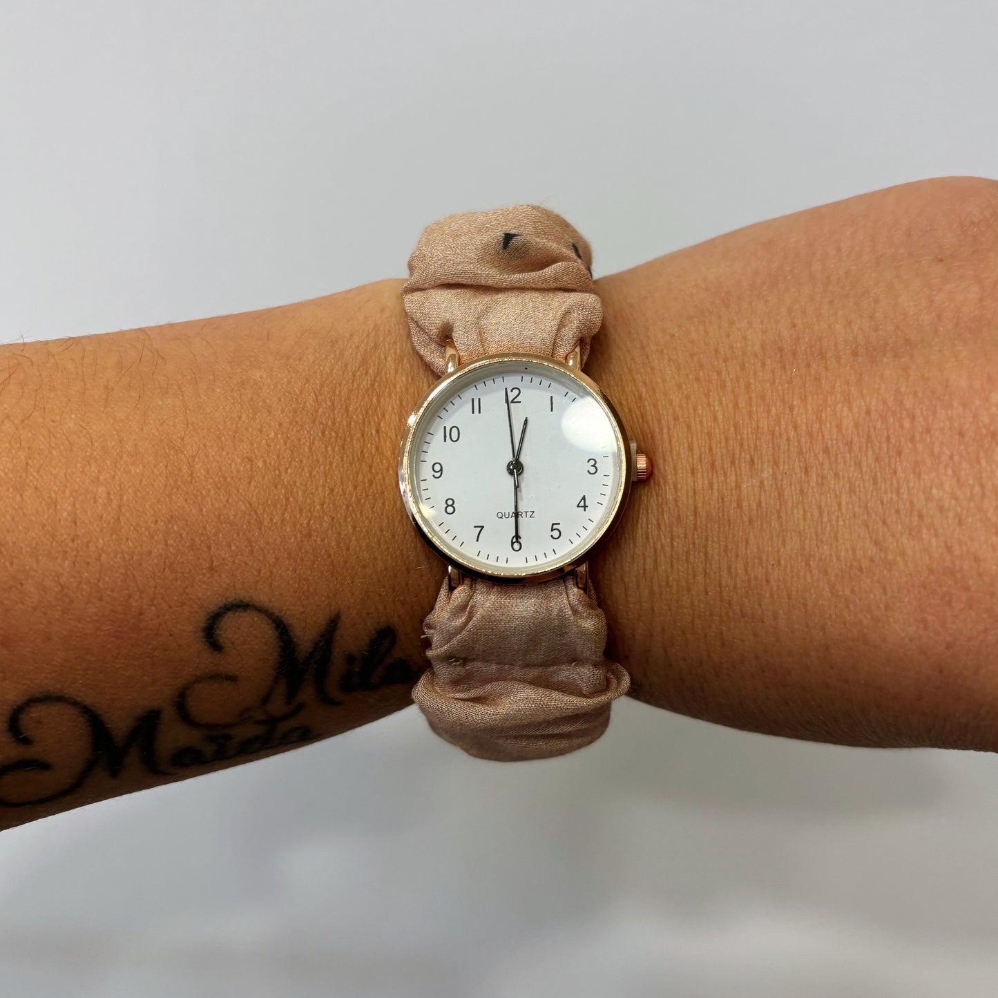 Montre bracelet élastique en tissu