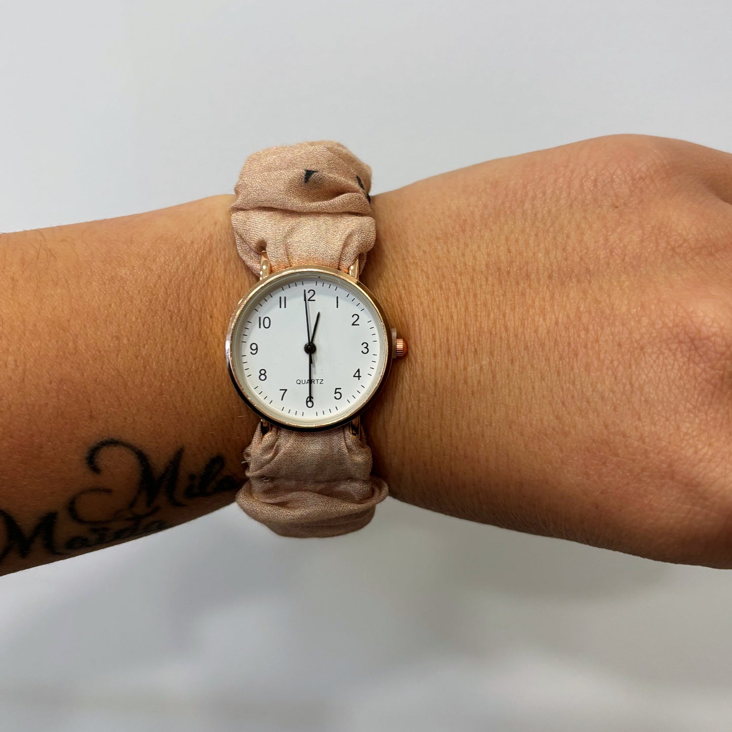 Montre bracelet élastique en tissu